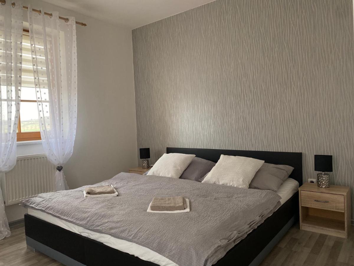 Apartman Simon Cheb Eksteriør billede